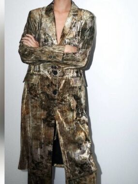 Zara Velvet Long Coat in Earth Tones trench coat small